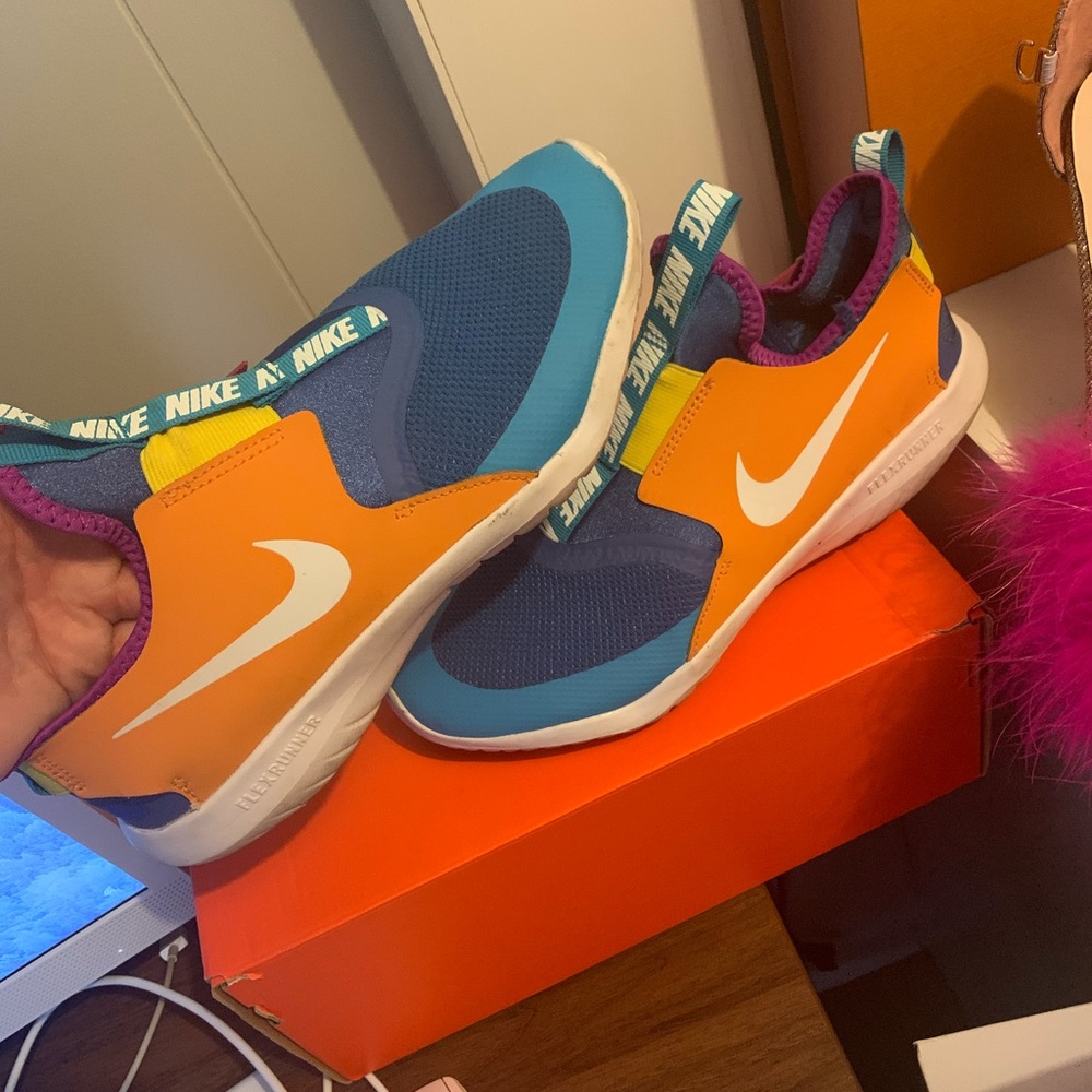 Nike flex runners (gs)